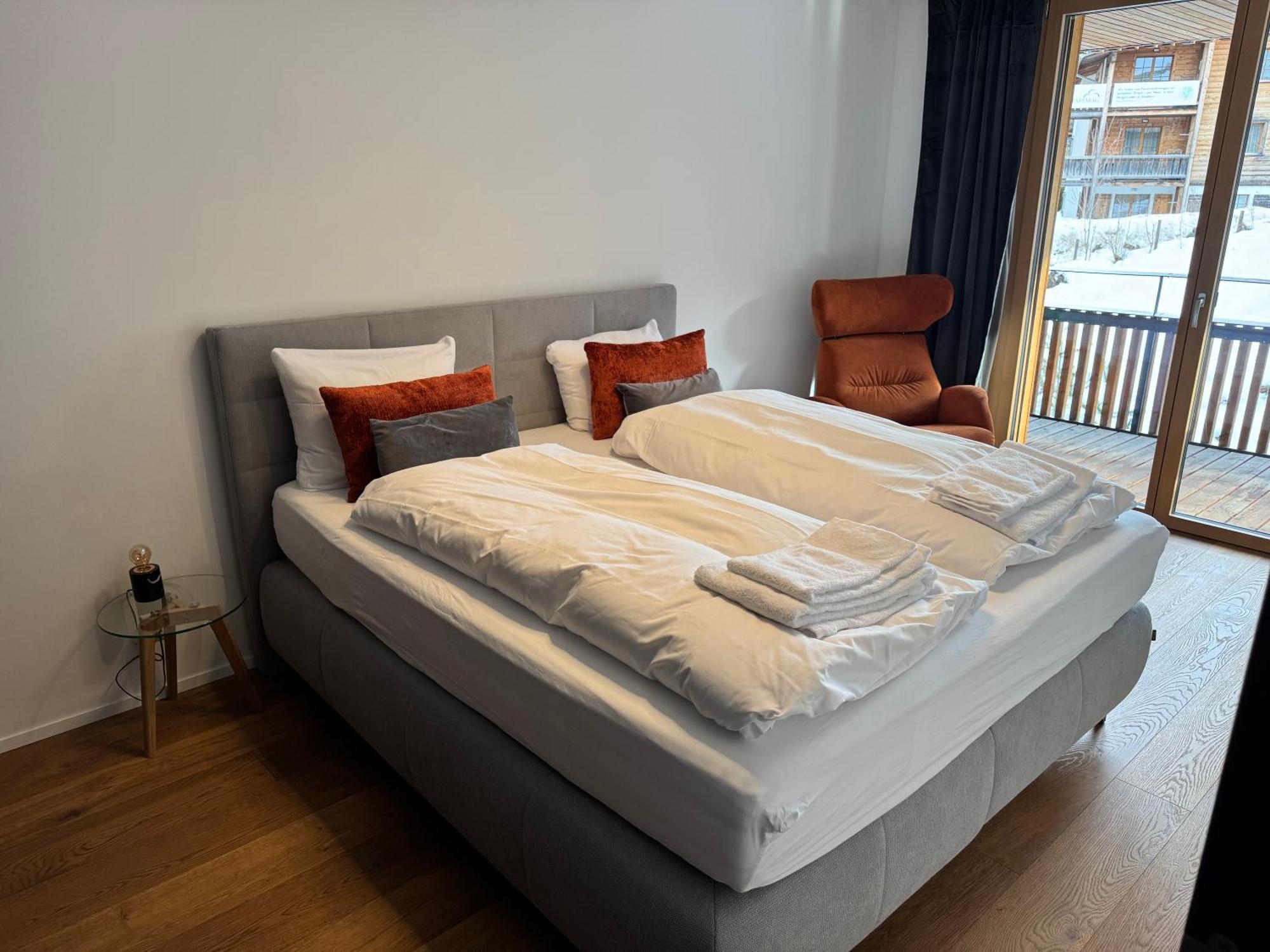 Beautiful Sunny New 1 Bed Apt Flims Esterno foto